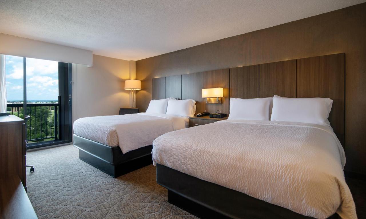 Holiday Inn Nashville - Vanderbilt - Dwtn By Ihg Eksteriør billede