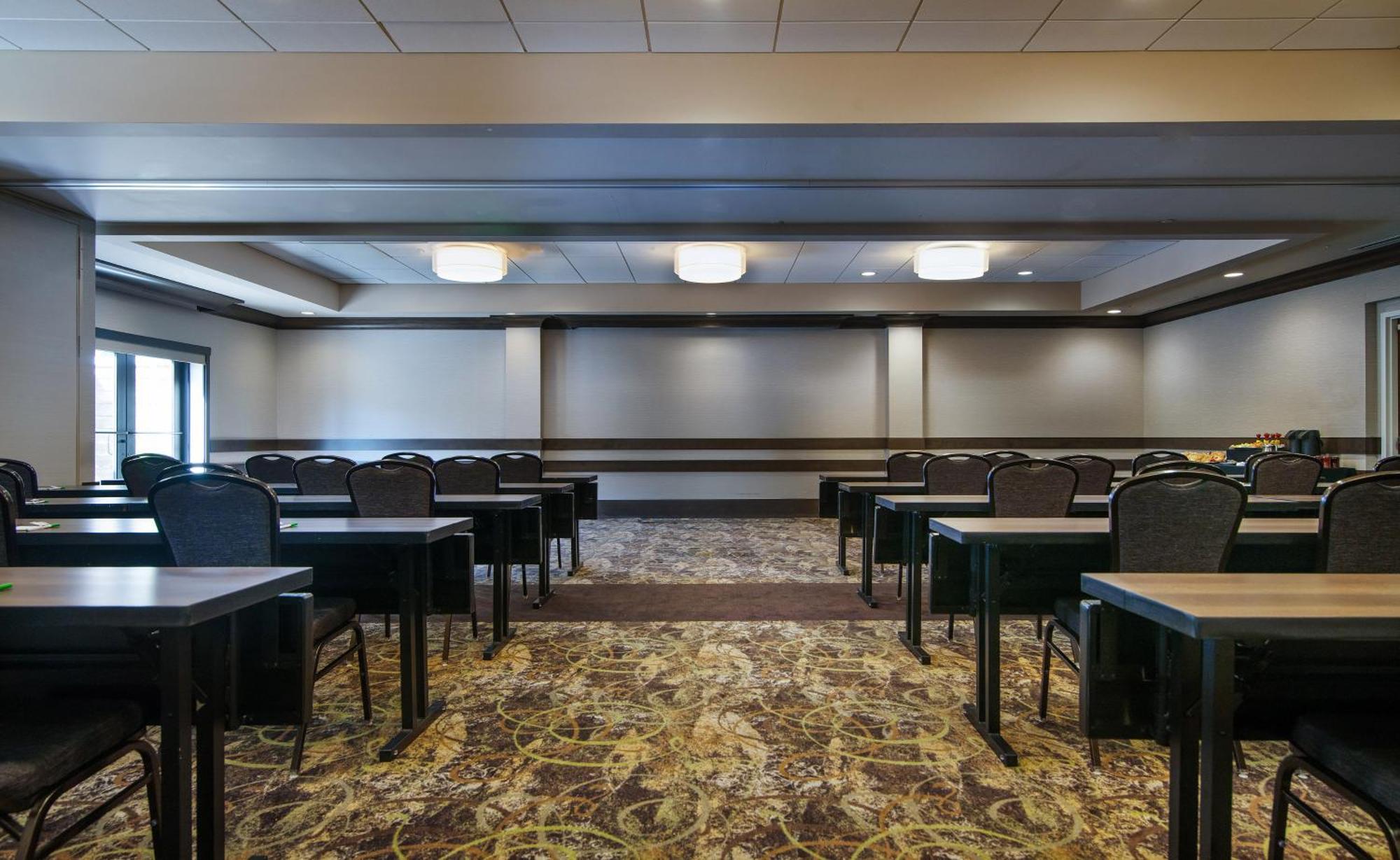 Holiday Inn Nashville - Vanderbilt - Dwtn By Ihg Eksteriør billede