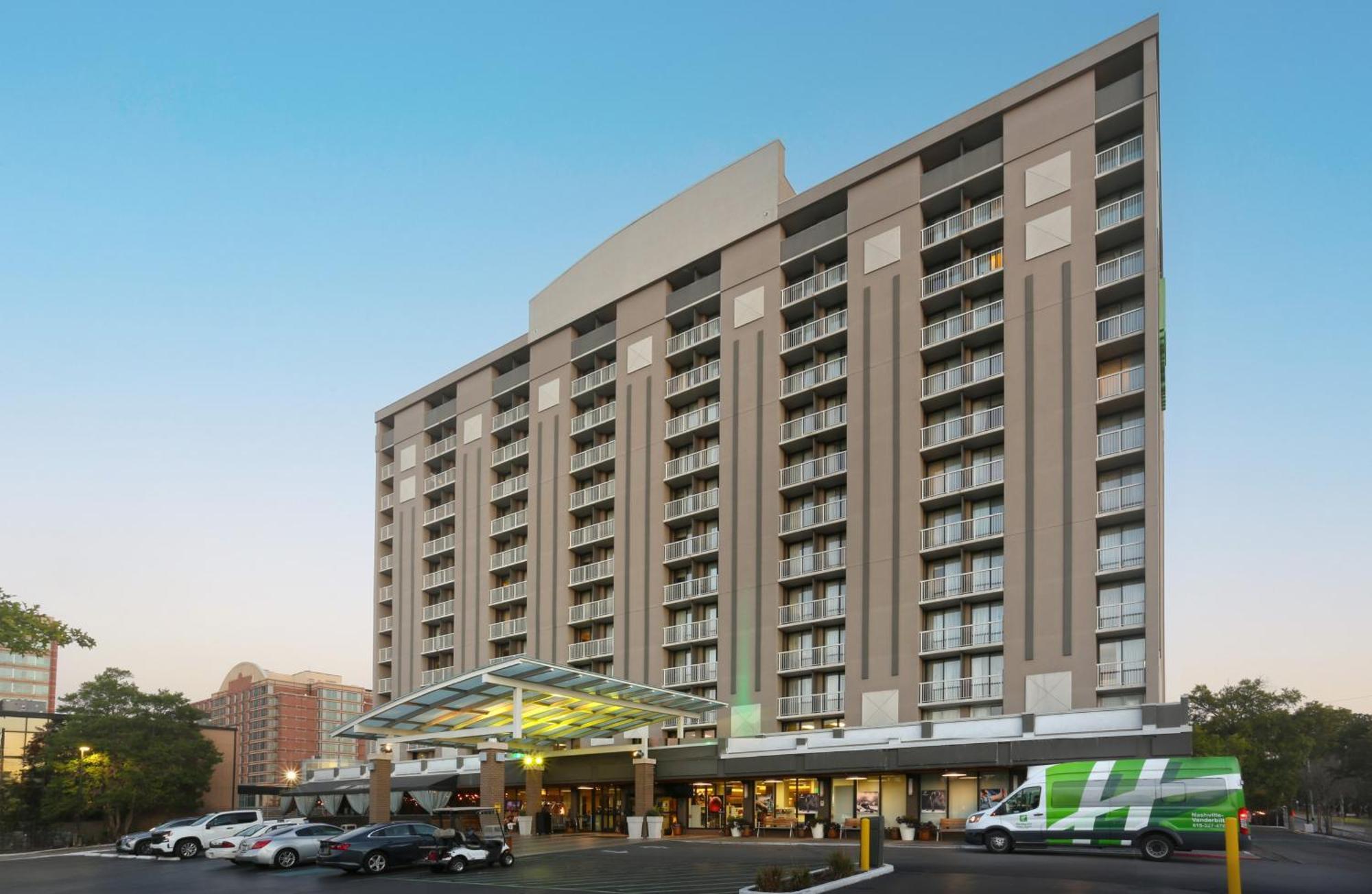 Holiday Inn Nashville - Vanderbilt - Dwtn By Ihg Eksteriør billede