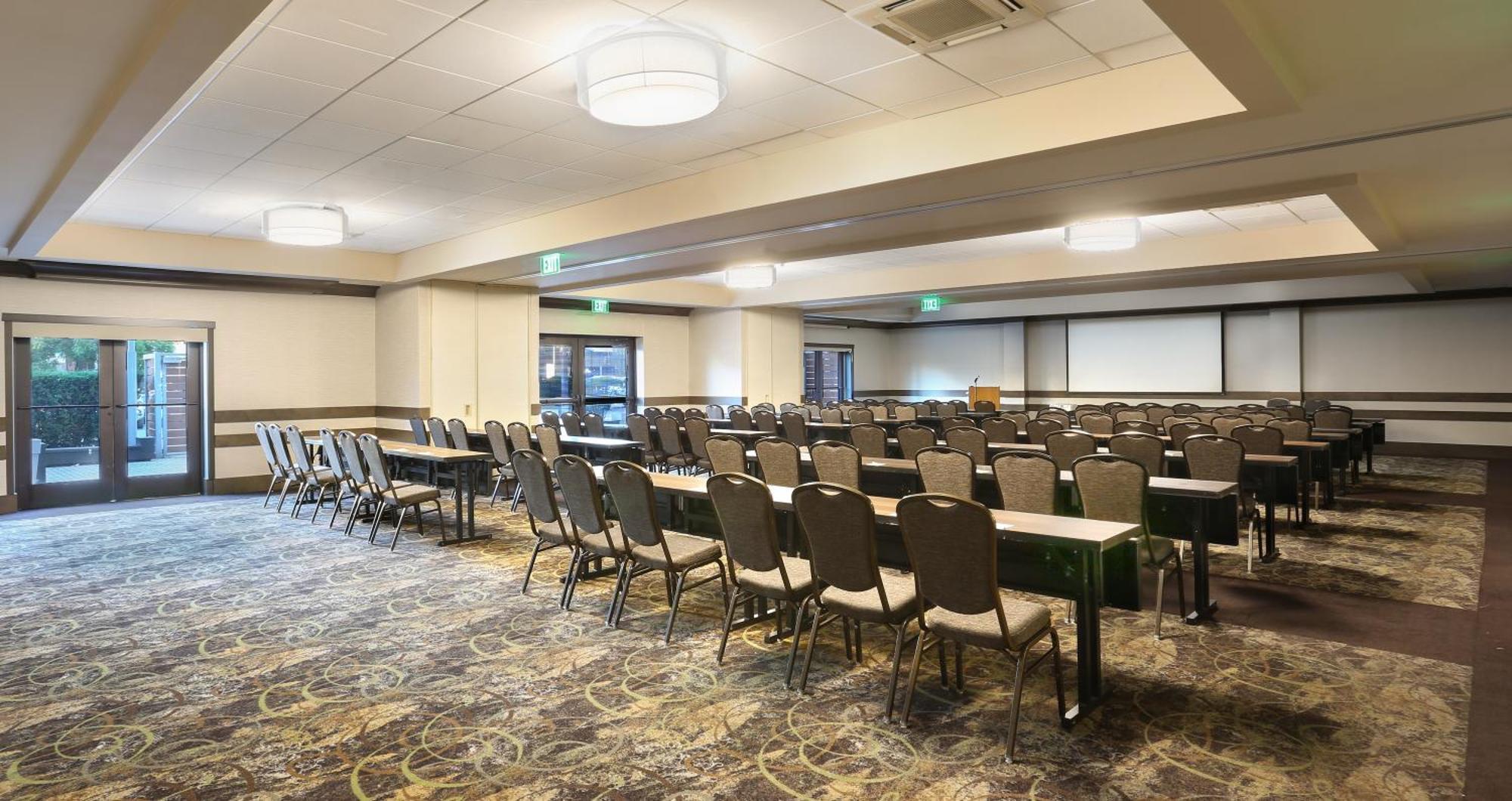 Holiday Inn Nashville - Vanderbilt - Dwtn By Ihg Eksteriør billede